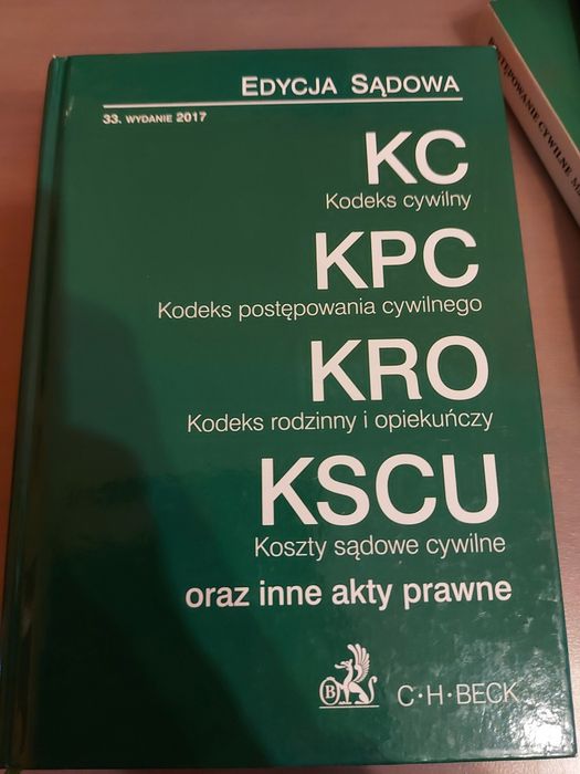 Zbiór kodeksów cywilnych, zbiór kodeksów handlowych