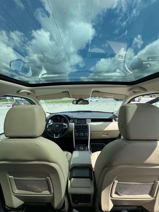 Land Rover Discovery Sport  R-DYNAMIC SE 2.0 дизель Европа