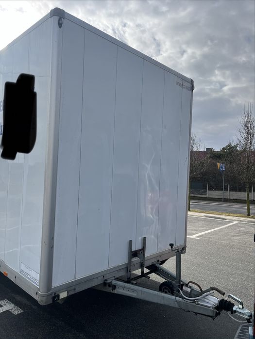 Przyczepa ciężarowa izoterma aluminiowa knott