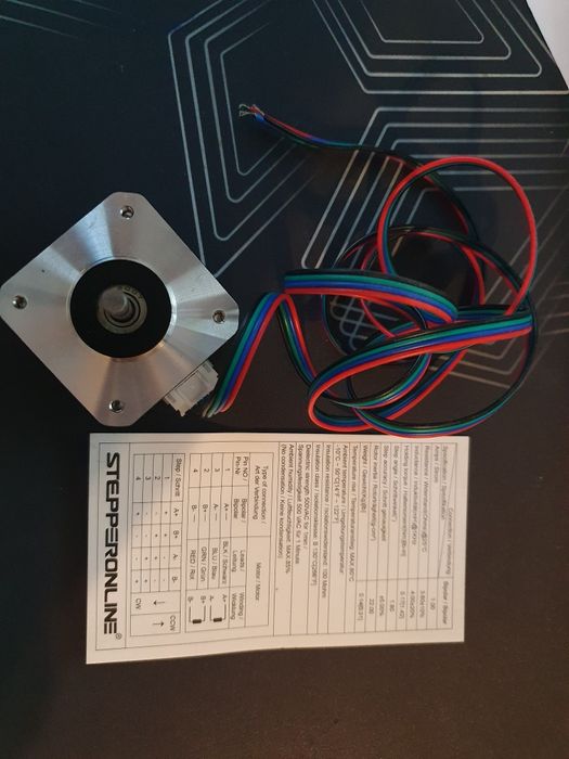 Motor de passo / stepper motor e controlador