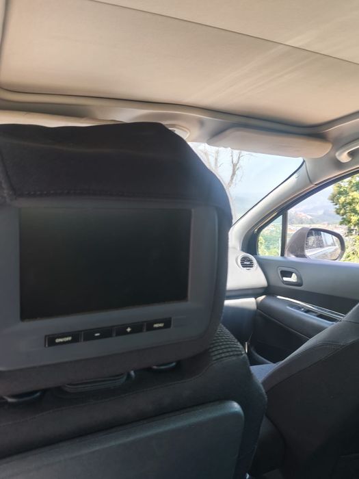 Vendo peugeot 5008