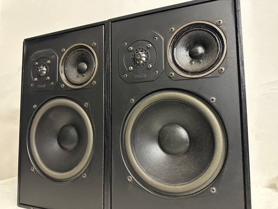 Kolumny Magnat Monitor B | 3-drożne | 80 W | 40–34 000 Hz | 4–8 Ω | Made in Germany