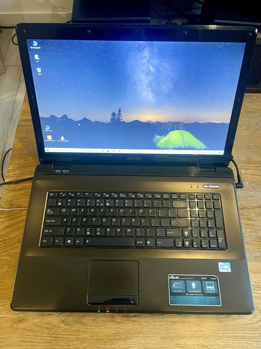 Laptop Asus K72F i5 / SSD / 4GB / WIN10