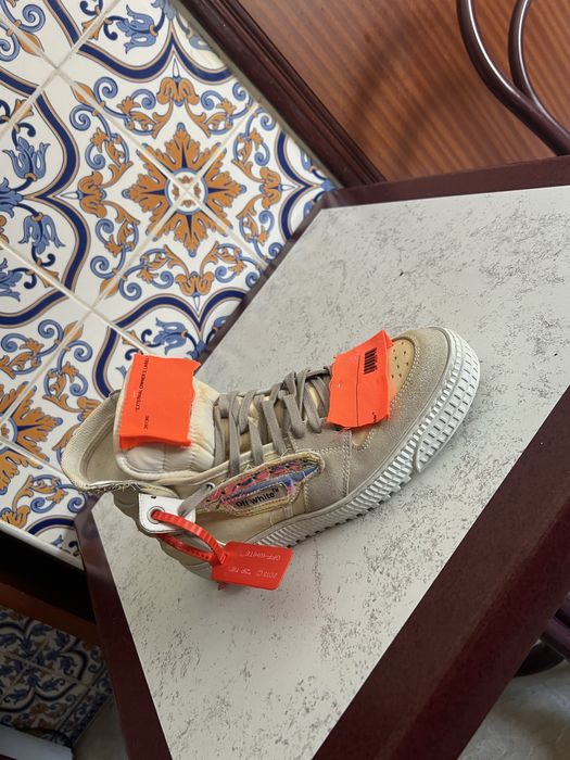 Tenis off-white off-Court 3.0