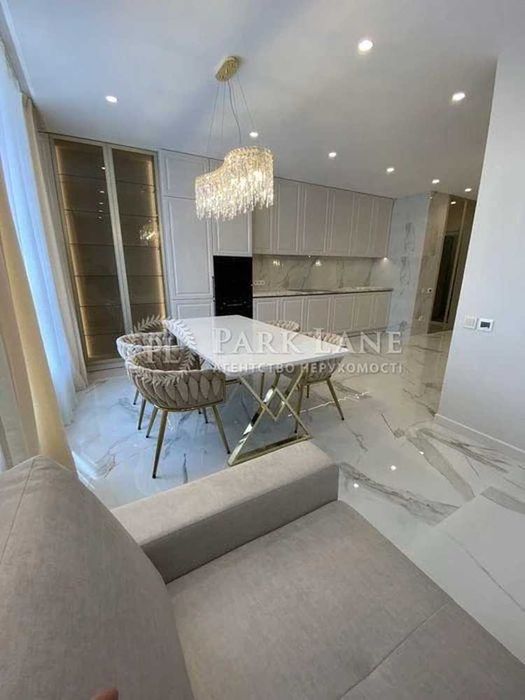 Продам 50м Варшавський-2