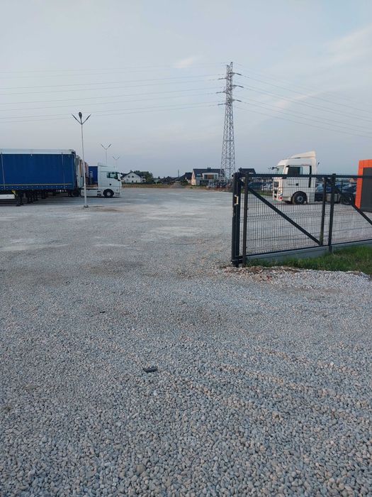 Plac do wynajęcia, blisko S7