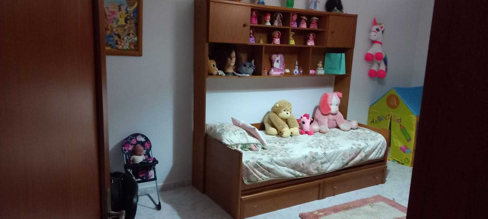 Mobília de quarto juvenil completa