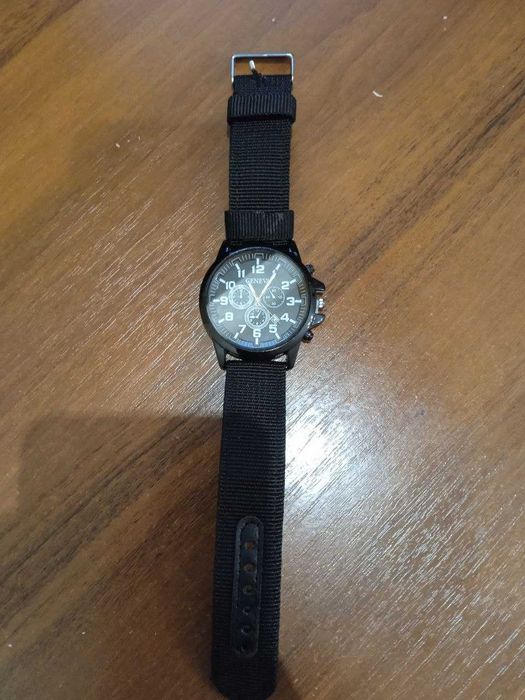 Продам годинники  нові розпродажа тільки з 2.03.23-6.03.23