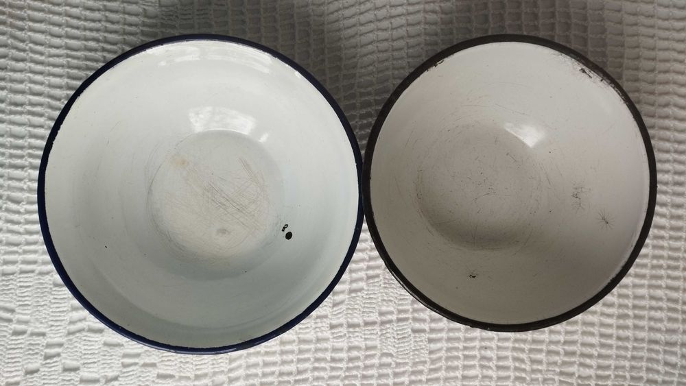 Stare miseczki emaliowane