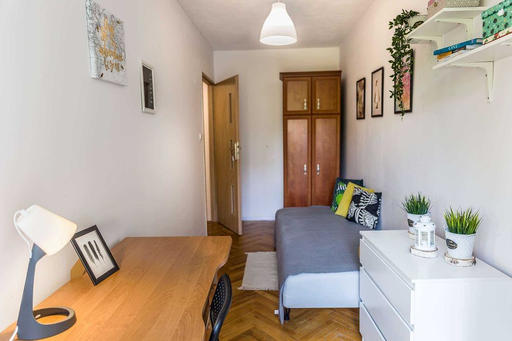Jasny pokój z BALKONEM | os. Dywizjonu 303 | Blisko PK i AWF