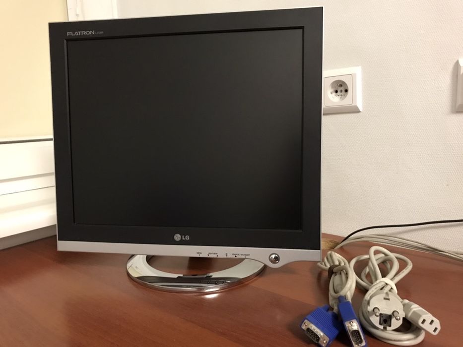 Monitor LG 17 LCD L1720P FLATRON