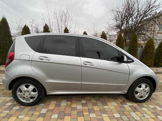 Продам Mercedes-Benz A 150 W169 2008 року Газ-бензин Авангард