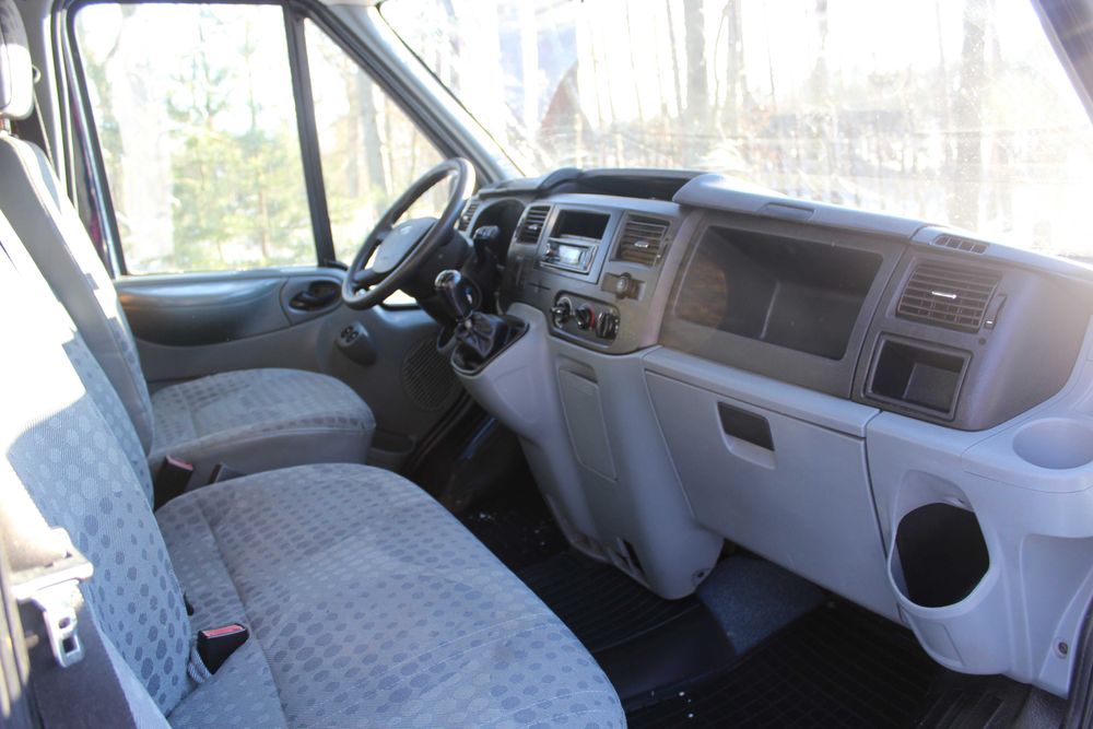 Ford Transit Dostawczy – sprawny, gotowy do pracy!