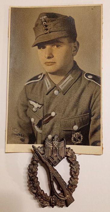 Militaria Wehrmacht III Reich Distintivo de Assalto