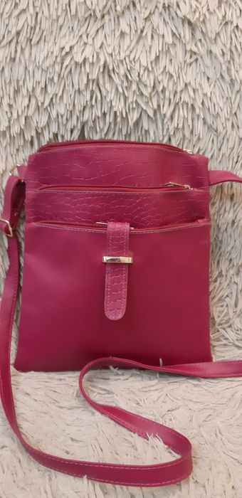 Удобная сумка через плечо Германия