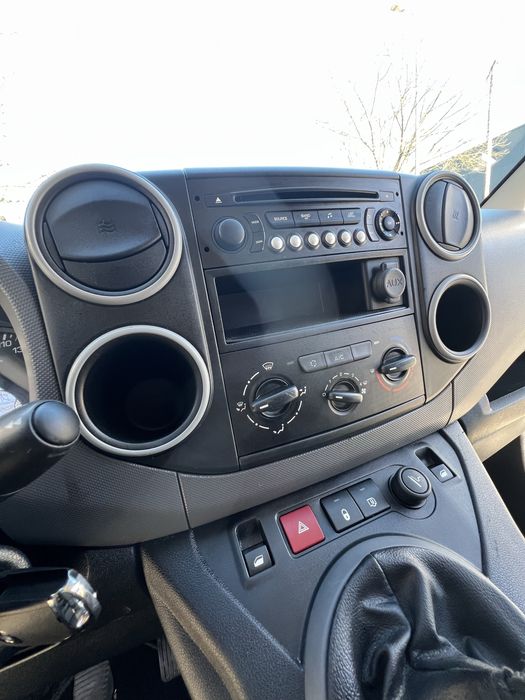 Peugeot Partner 1.6 Hdi 100cv AC/3Lugs./Garantia