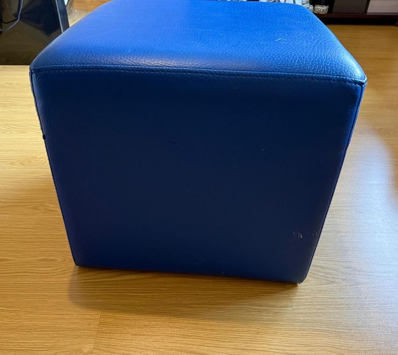 Puffs Quadrados Azuis (2 Unidades) – Banco / Assento