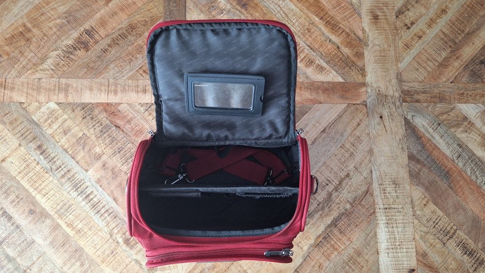 Kosmetyczka miękka Wittchen kuferek walizka na kosmetyki