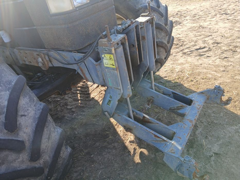 Tuz przód New Holland tm 150, 165 , 175 190/ case mxm 190