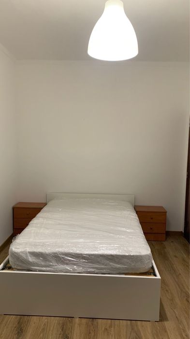 Quarto para alugar na baixa da banheira