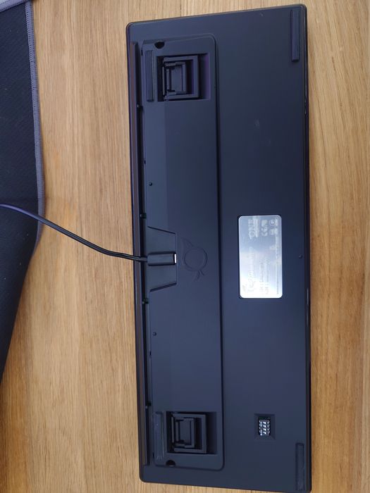 Teclado Mecânico Ducky One DKON1687 (Blue Switch) Layout PT-pt