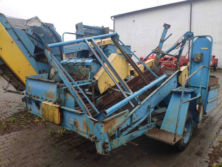 Картопляний комбайн картоплезбиральний комбайн Carlik Карлік