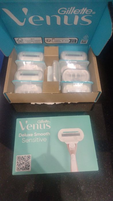 Ostrza do golenia dla kobiet Gillette Venus deluxe smooth sensitive