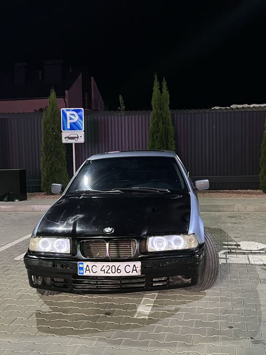 BMW E36 1993 318i