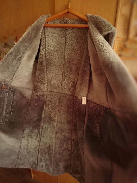 Женская дубленка (100 % мех ягненка)