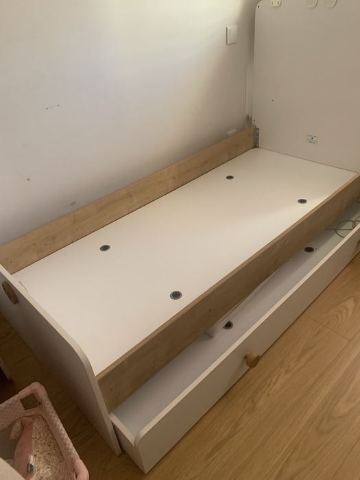 Cama de criança com gaveta e colchão incluido 1.80x80
