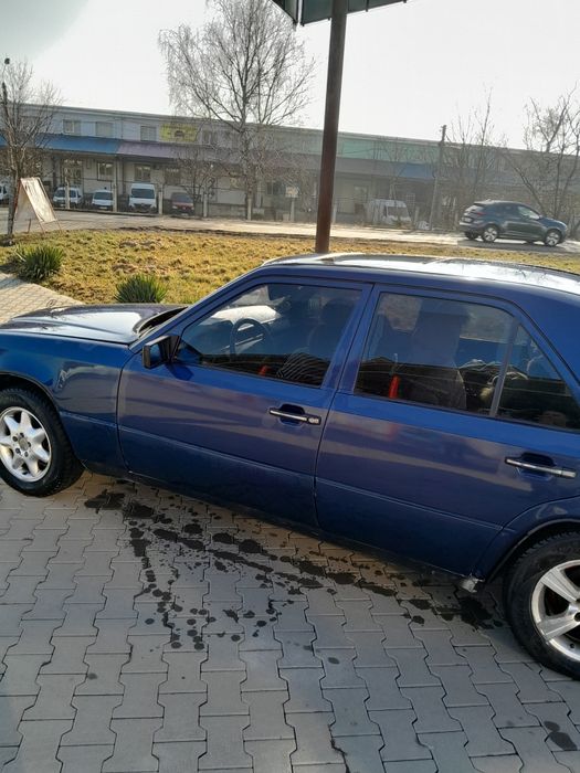 Продам легенду мерса