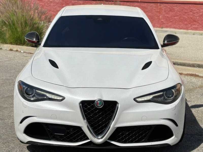 2018 Alfa Romeo Giulia Quadrifoglio