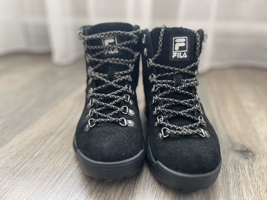 Нові замшеві ботинки весна-осінь Fila (оригінал)