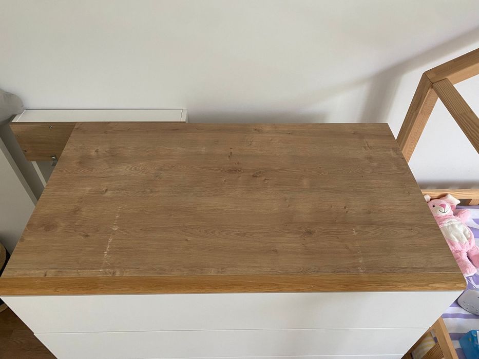 Conjunto Nature Baby
Dimensões da cómoda: 100 x 58 x 86.5 cm
Cama: 60x