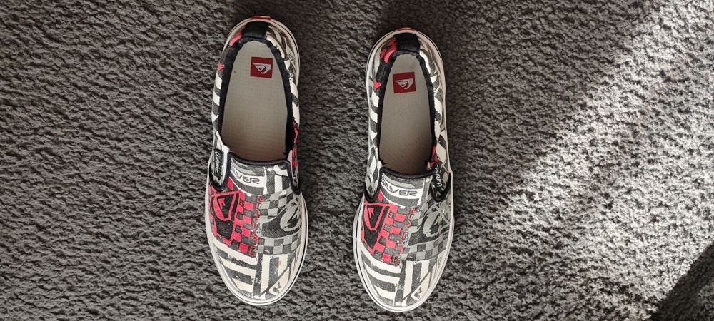 Buty wsuwane Quiksilver 43