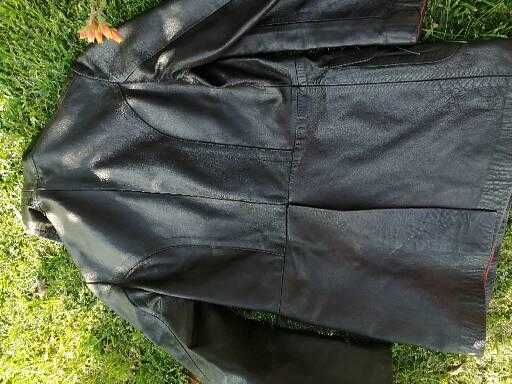 Casaco de cabedal S/M usado