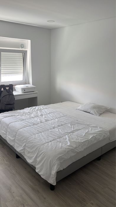 Vendo Cama Casal 180x200