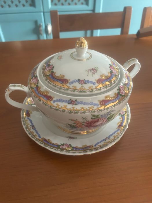 Terrina em porcelana limoges