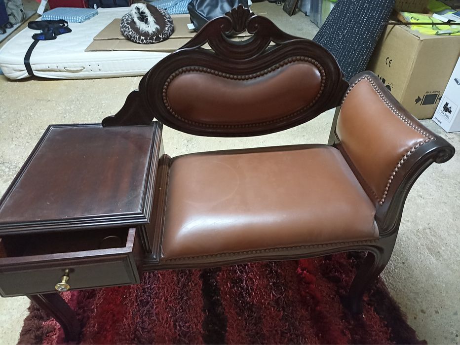 Namoradeira/cadeira de telefone