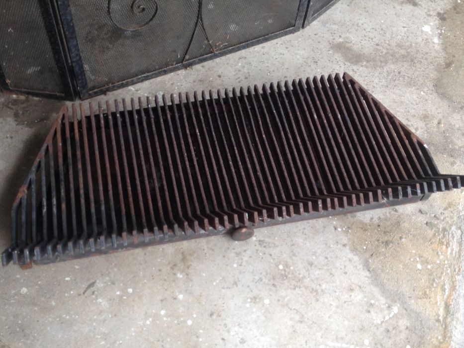 Grade e base de Ferro para Lareira