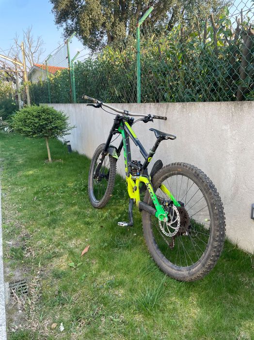 Bicicleta de downhill