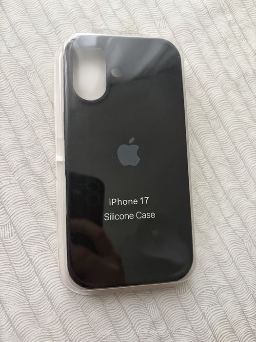 Obudowa,pokrowiec,etui do telefonu iphone 17 kolor czarny