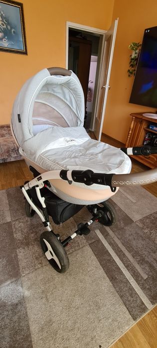 Sprzedam wózek dla dziecka