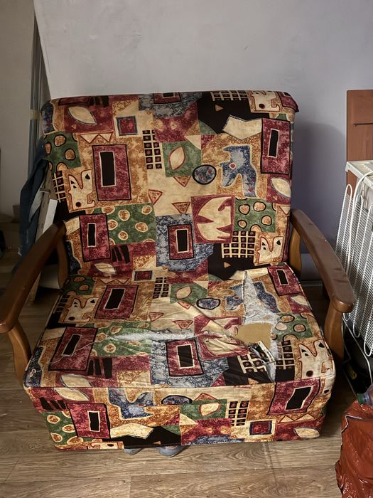 Продам розкладне крісло