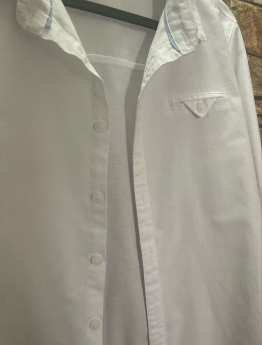 Camisa Branca com botões