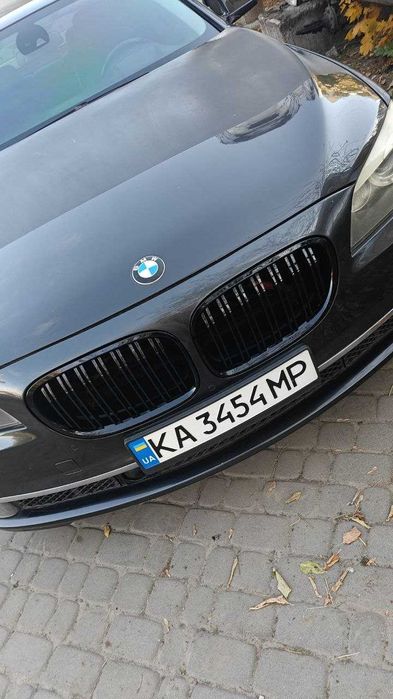 БМВ 750 Li, 2010
