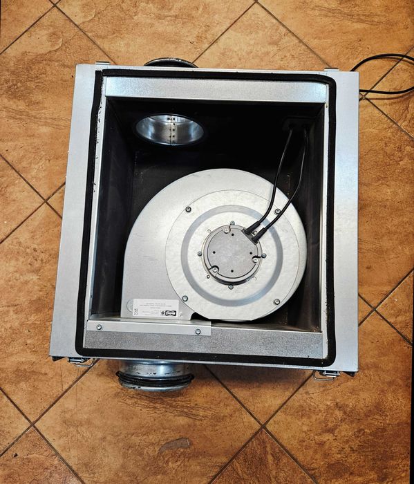 Helios SB EC 125 B SilentBox – wentylator odśrodkowy liniowy