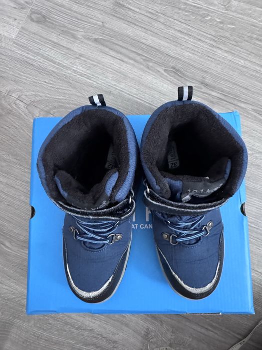 Продам зимові черевики Joiks