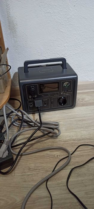 Делаю маникюр бесплатно