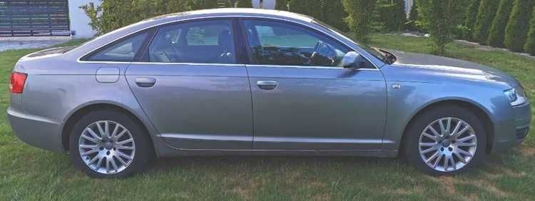 Samochód audi a6c6